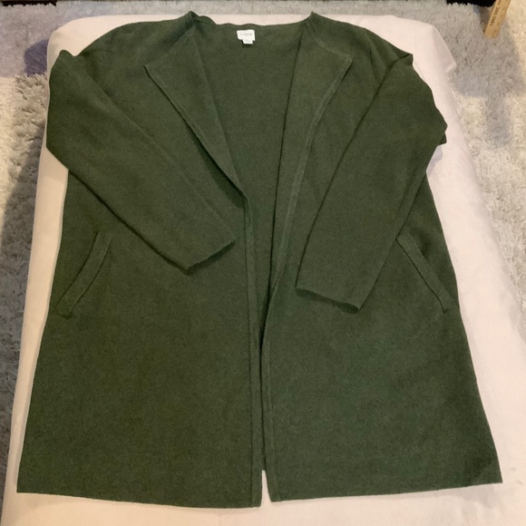 JCrew Green M Cardigan Normcore Scandi Girl - Picture 1 of 6